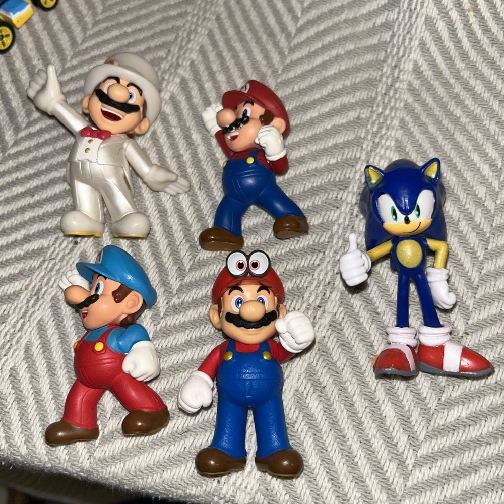 Jakks Pacific Nintendo‎ Mario & Sonic Action Figure Lot J6